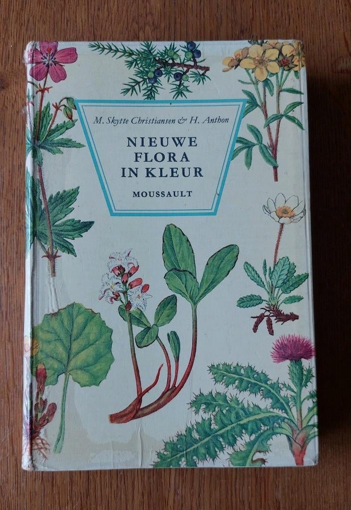 Flora in kleur van Moussault, 1966, Boeken, Natuur, Ophalen of Verzenden, Gelezen, Bloemen, Planten en Bomen, M. Skytte Christiansen & H. Anthon