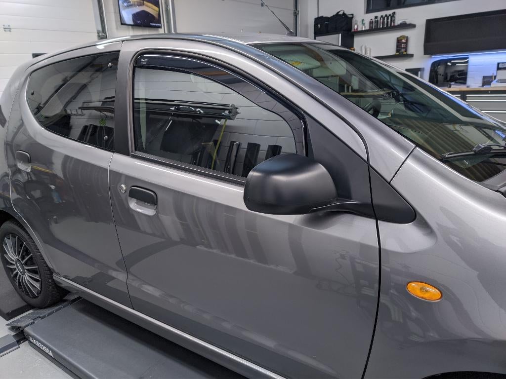 Zijwindschermen donker getint Suzuki oa jimny swift alto sx, Ophalen of Verzenden