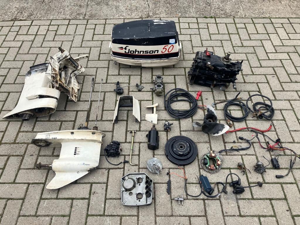 Evinrude Johnson 50 55 pk 2 takt buitenboordmotor onderdelen, Watersport en Boten, Ophalen of Verzenden, Gebruikt, Motor en Techniek