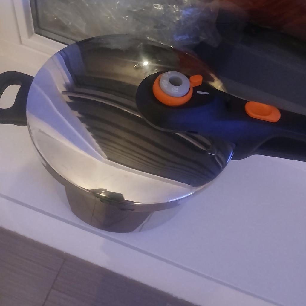 Tefal Snelkookpan - 6 Liter, Huis en Inrichting, Keuken | Potten en Pannen, Kookpan of Snelkookpan, Gebruikt, Ophalen of Verzenden