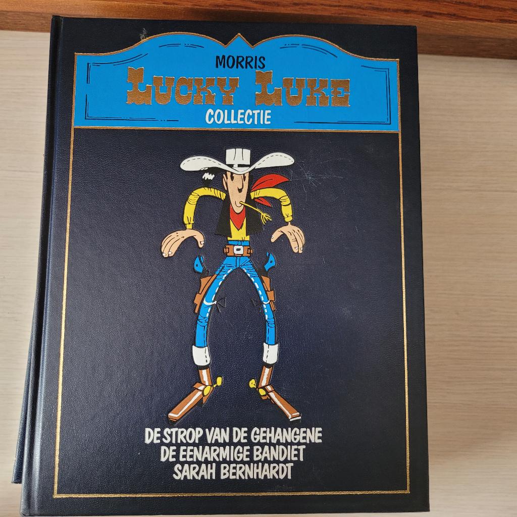 2 Lucky Luke verzamelalbums, Boeken, Meerdere stripboeken, Ophalen of Verzenden, Zo goed als nieuw, Morris