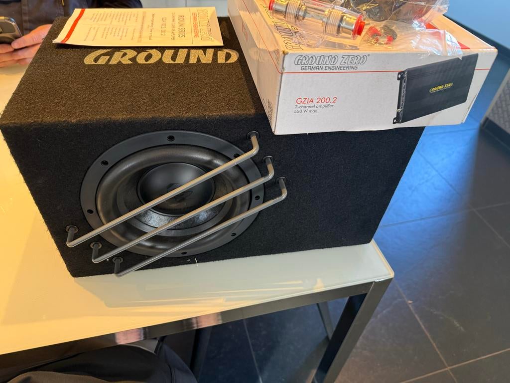 Ground Zero Subwoofer & Versterker Set - Nieuwstaat, Auto diversen, Ophalen, Zo goed als nieuw
