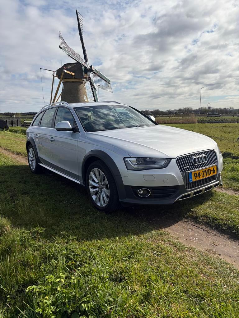 Audi A4 allroad2.0 Tfsi 155KW Quattro S-tronic 2012 Grijs, Automaat, 4 cilinders, 1984 cc, A4