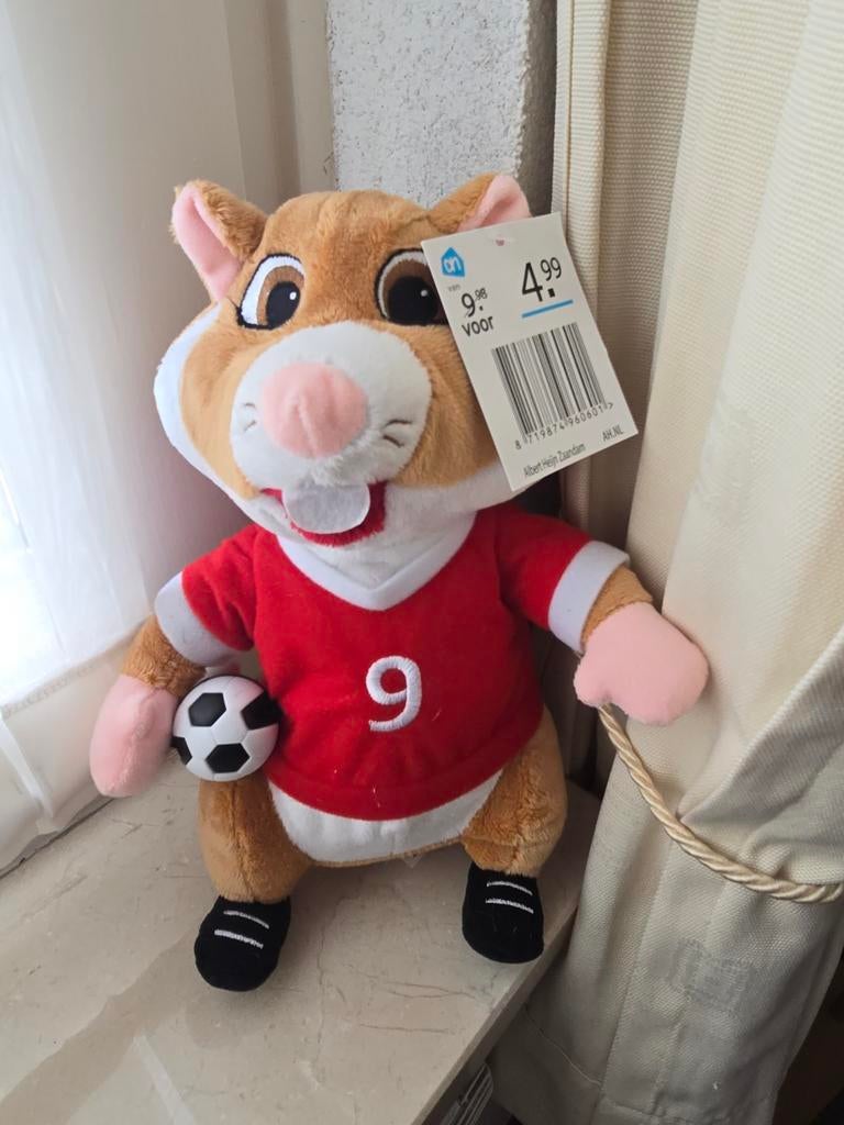 Nieuwe AH Hamster Voetbal Knuffel - Albert Heijn, Ophalen of Verzenden, Nieuw, Overige typen