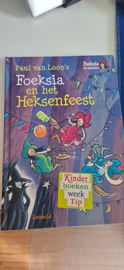 Paul van Loon - Foeksia en het heksenfeest, Fictie algemeen, Paul van Loon, Ophalen of Verzenden, Zo goed als nieuw