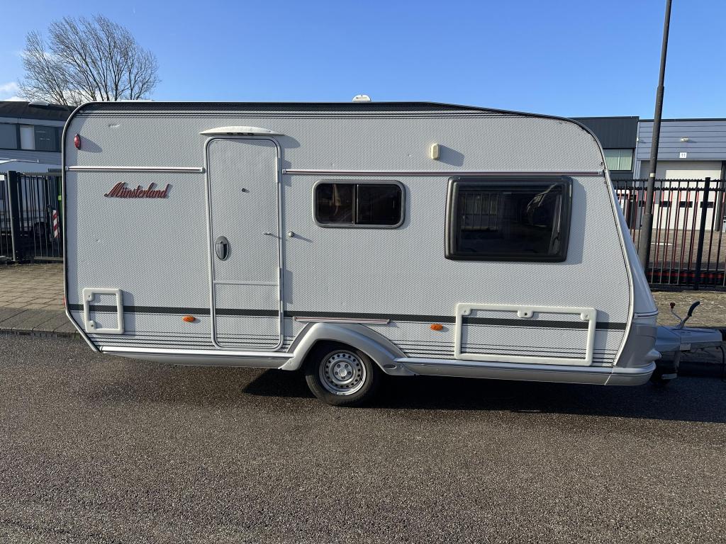 LMC 400 DS, Isabella voortent, lichtgewicht (Zondag open), Tot en met 2, Bedrijf, Treinzit, 5 tot 6 meter