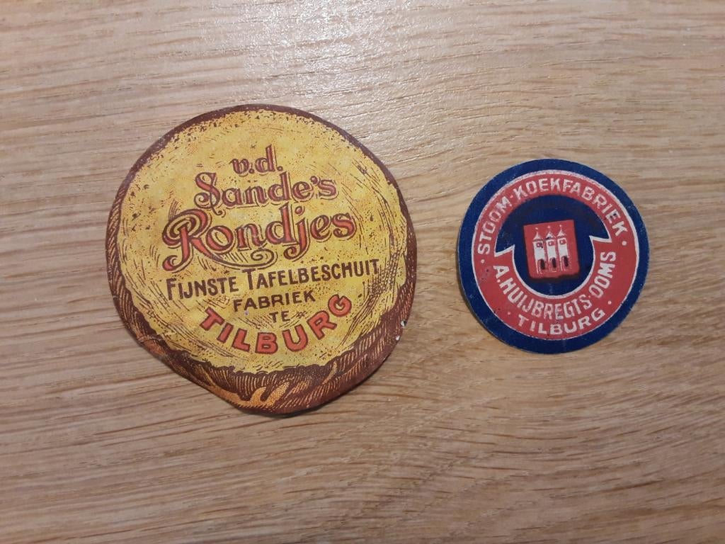 2 Sluitzegels koekfabriek  beschuitbakkerij Tilburg, Verzamelen, Ophalen of Verzenden