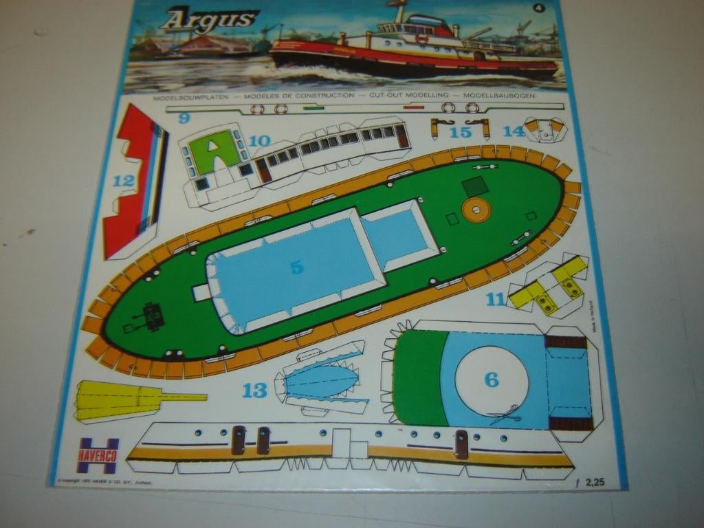 kartonnen bouwplaat sleepboot ARGUS - uitgave 1975, Antiek en Kunst, Ophalen of Verzenden