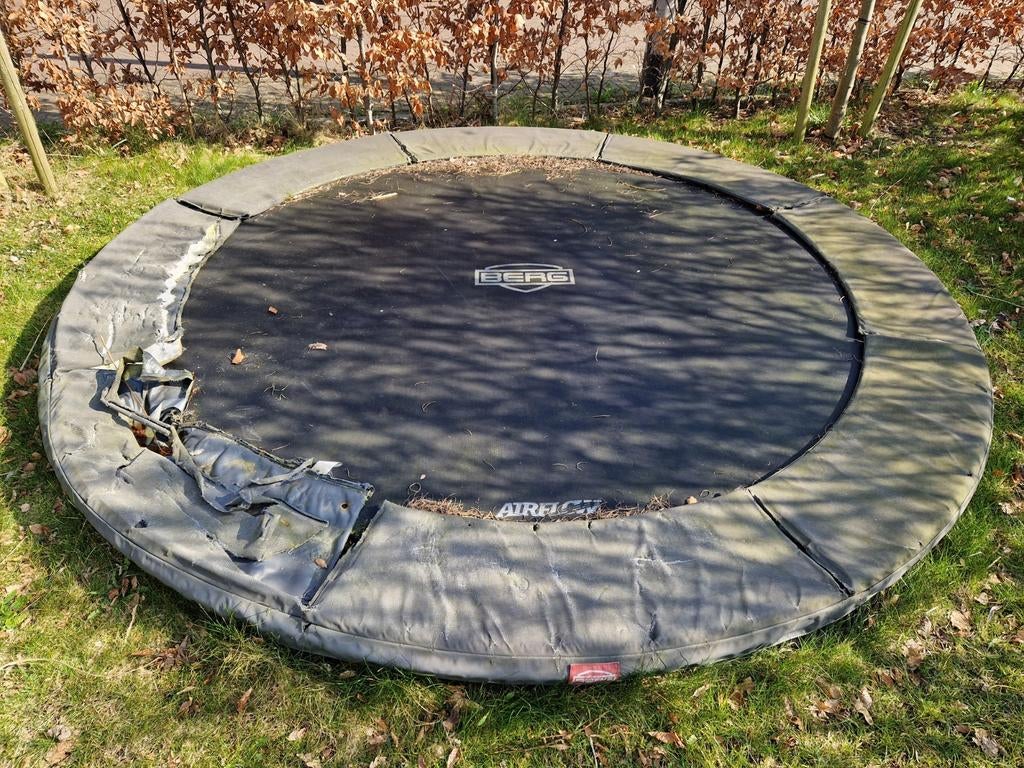 Gratis BERG Trampoline, Kinderen en Baby's, Speelgoed | Buiten | Trampolines, Ophalen, Gebruikt