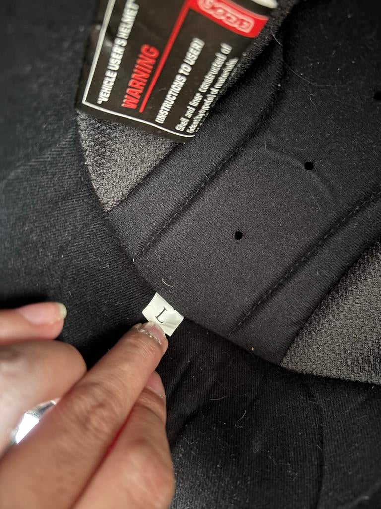 BEON helm, Ophalen, Zo goed als nieuw, Large