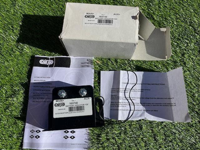 Accu scheidings- laadregeling- relais voor 2 accu's 12V 150A, Ophalen of Verzenden, Nieuw, Motor en Techniek, Zeilboot of Motorboot