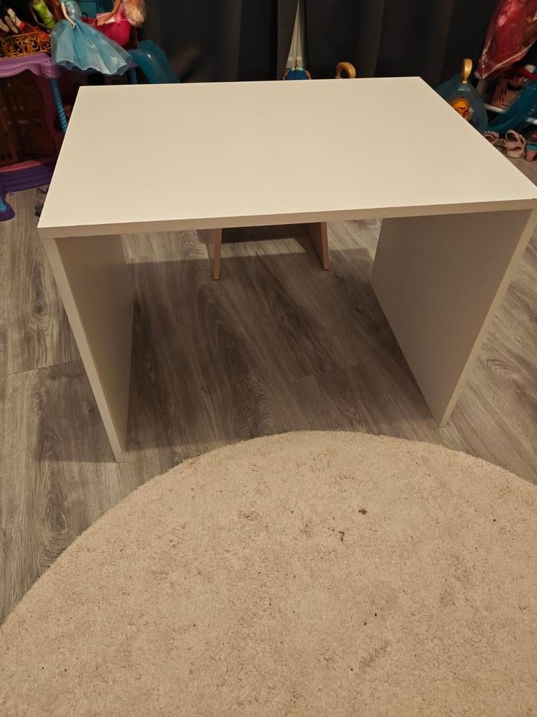 Bureau kinderen, Huis en Inrichting, Bureaus, Ophalen