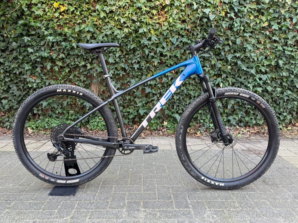 TREK Marlin 8 - 29er - 2023, Fietsen en Brommers, Fietsen | Mountainbikes en ATB, Ophalen, Hardtail, Heren, 49 tot 53 cm