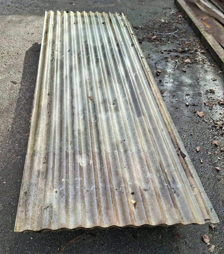 Gratis af te halen: Polyester dakplaten / golfplaten, Ophalen