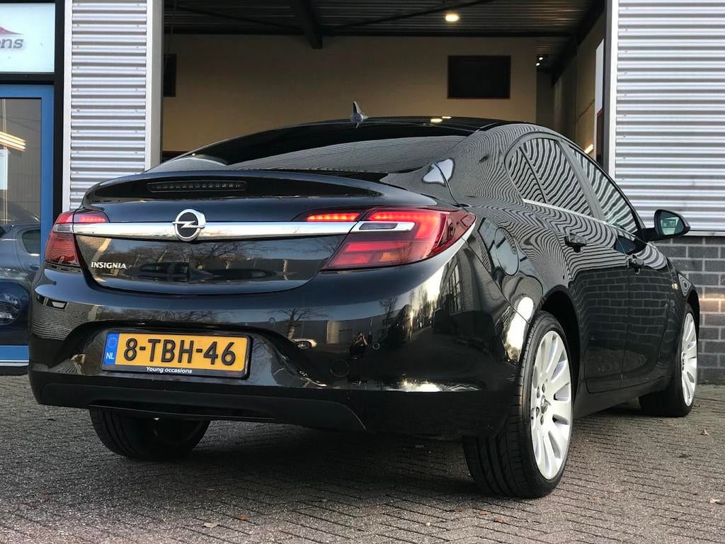 Opel Insignia 1.4 T EcoFLEX Business+|Navi|Clima|Nap|Stuurve, Voorwielaandrijving, 730 kg, Euro 6, 4 cilinders