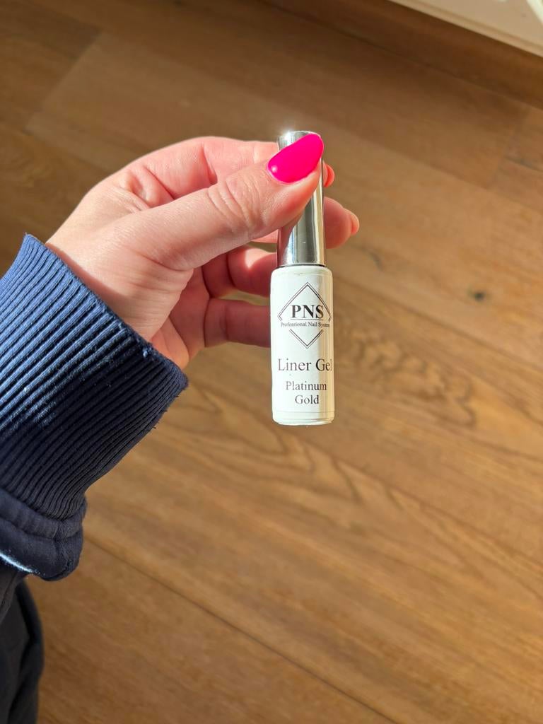 pns linergel goud, Ophalen of Verzenden, Zo goed als nieuw, Goud, Handen en Nagels