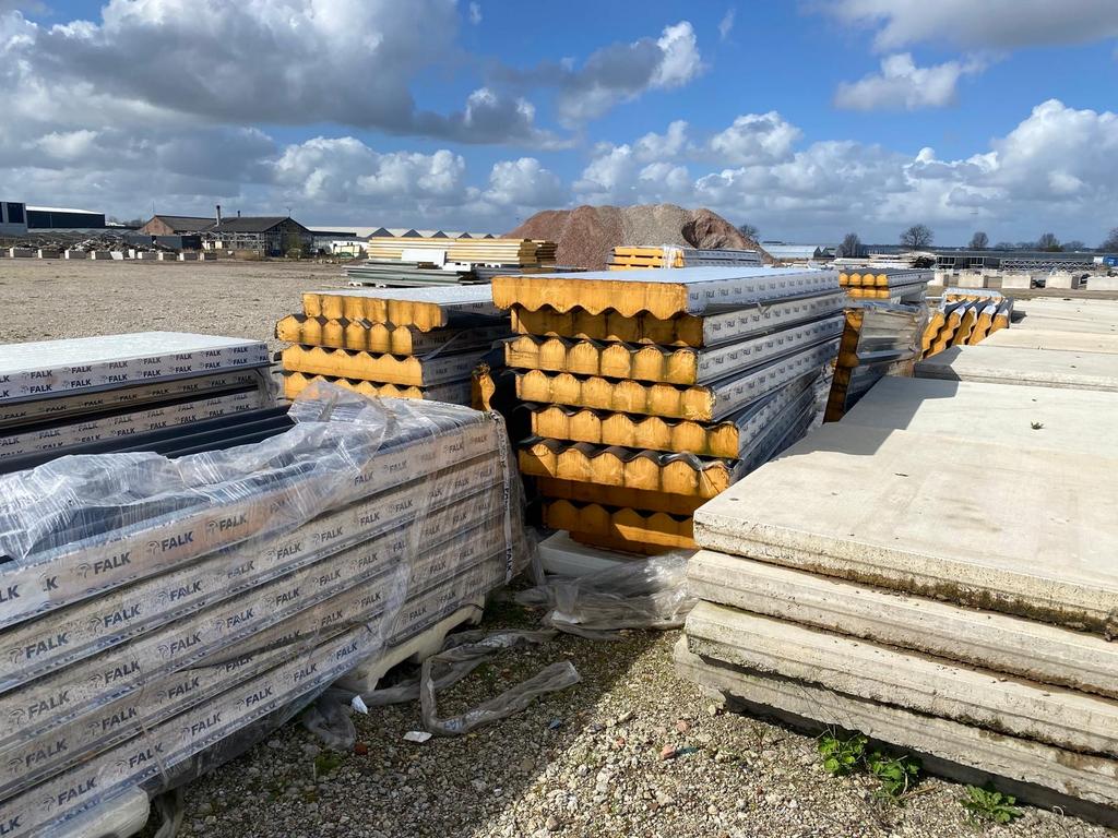 Sandwichpanelen 80 stuks 3m1, diverse kleuren, 12 cm of meer, Nieuw, Hardschuim (Pir), 15 m² of meer