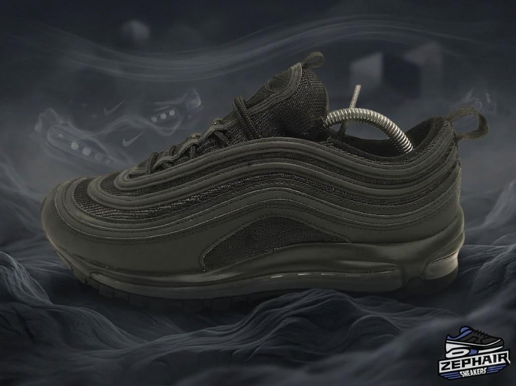 Nike Air Max 97 'Triple Black' EU42.5 2020, Colosseum 1, 1213 NL Hilversum, Nederland, Zwart, Nike, Ophalen of Verzenden