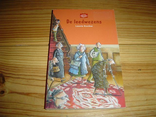 de leedwezens door leonie kooiker, Ophalen of Verzenden, Gelezen, Fictie algemeen