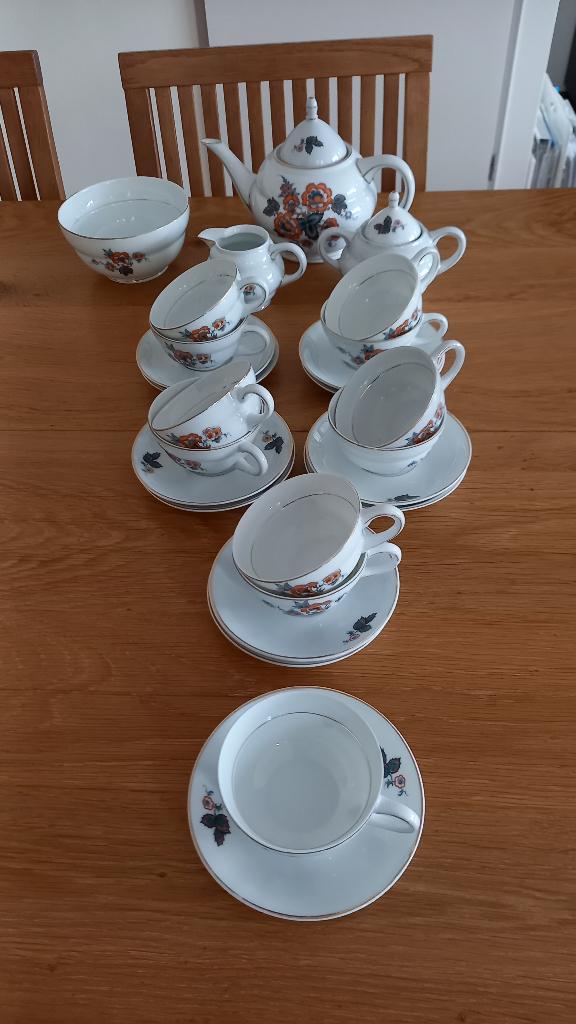 Falda porcelein servies van Bos & de Prez, Antiek en Kunst, Ophalen