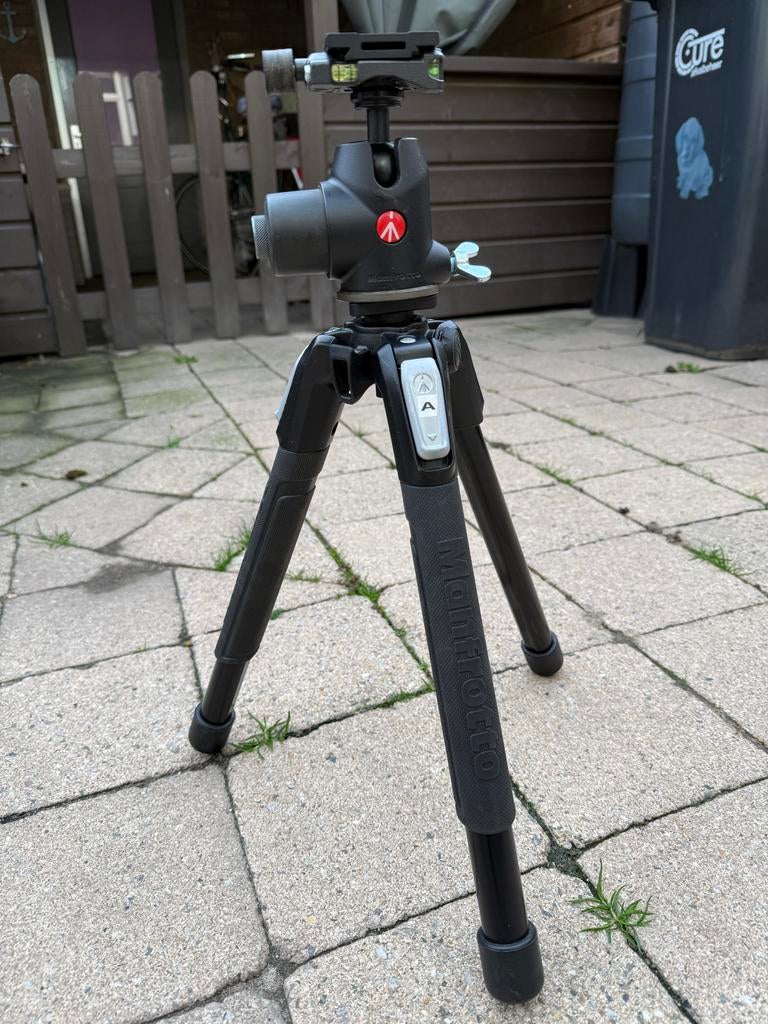 Manfrotto Tafelstatief - Compact en Stevig, Gebruikt, Ophalen of Verzenden, Minder dan 150 cm, Ministatief