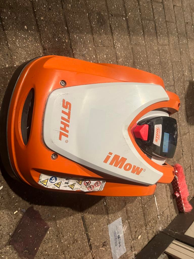 Stihl RMI 422 robotmaaier, Ophalen, Gebruikt, 20 tot 25 cm, Met regensensor