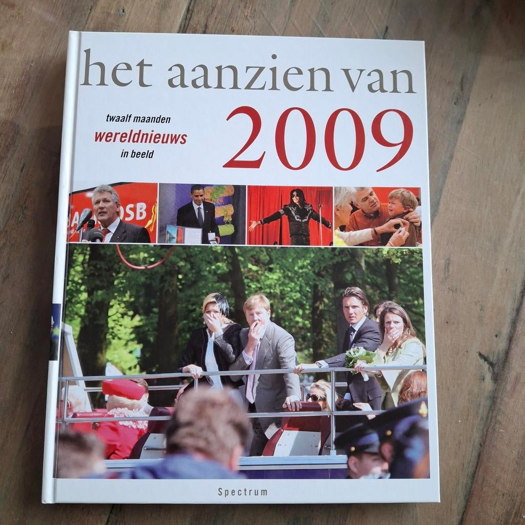 Aanzien van 2009, Boeken, Encyclopedieën, Zo goed als nieuw, Overige onderwerpen, Ophalen of Verzenden
