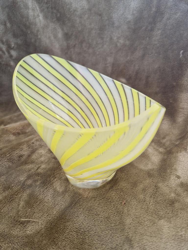 Vintage Murano-stijl 'Fazzoletto' schaal/vaas, geel/wit, Ophalen of Verzenden
