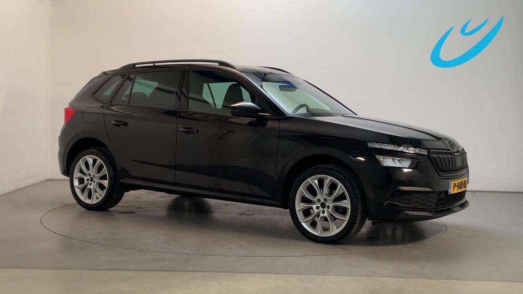 Skoda Kamiq 1.0 TSI DSG Sport Business Stoelverwarming App-C, Stof, Gebruikt, Met garantie (alle), Zwart