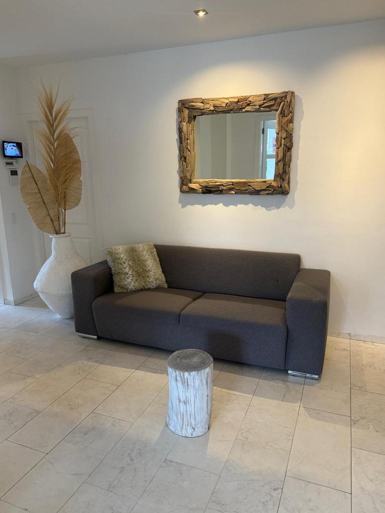 Prachtige Bank Montel, Driepersoons, 75 tot 100 cm, Ophalen of Verzenden, Zo goed als nieuw