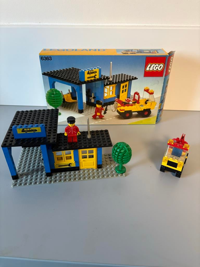 Vintage LEGO Legoland 6363 Auto Service Station met doos, Gebruikt, Lego, Ophalen of Verzenden, LEGOLAND