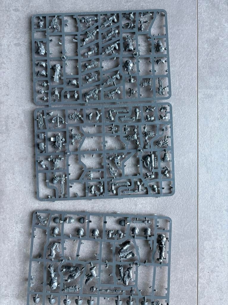 Chaos Space Marine Legionaries 40k, Ophalen of Verzenden, Nieuw, Warhammer 40000, Figuurtje(s)