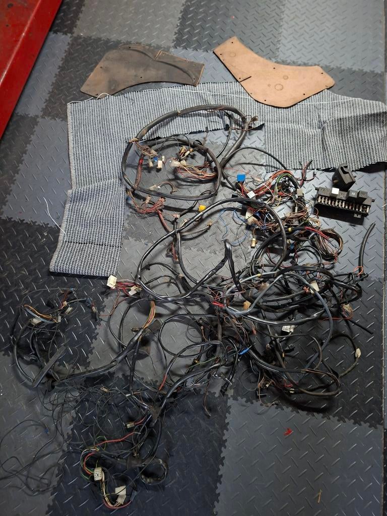 VW Golf 1 kabelboom + diversen, Auto-onderdelen, Ophalen, Gebruikt, Volkswagen