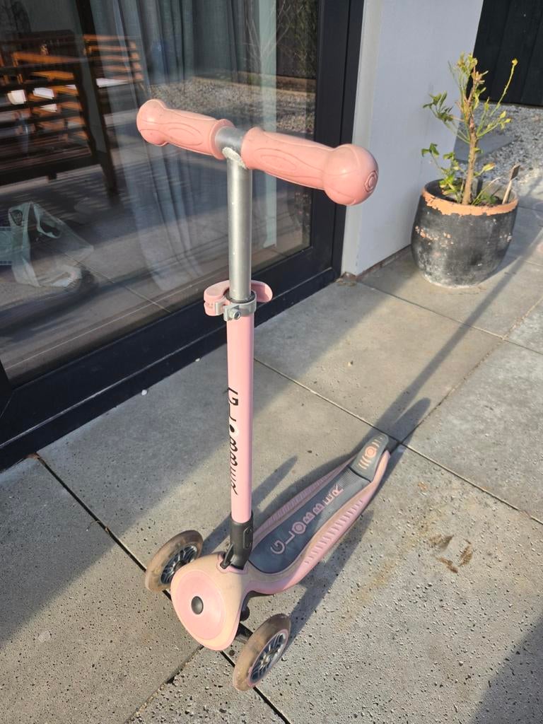 Globber step roze - Gebruikt, maar in goede staat, Fietsen en Brommers, Steps, Ophalen, Gebruikt, Gewone step, Globber