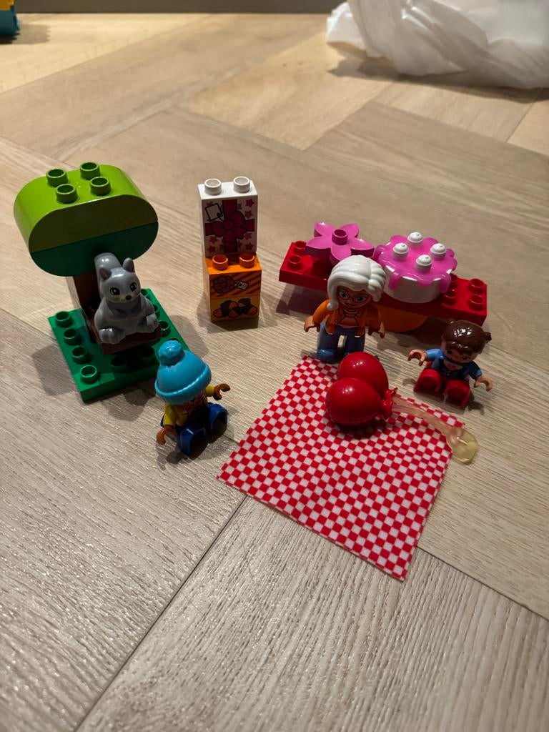 Duplo 10832 Verjaardagsfeestje - Complete set, Ophalen of Verzenden, Gebruikt, Complete set, Duplo