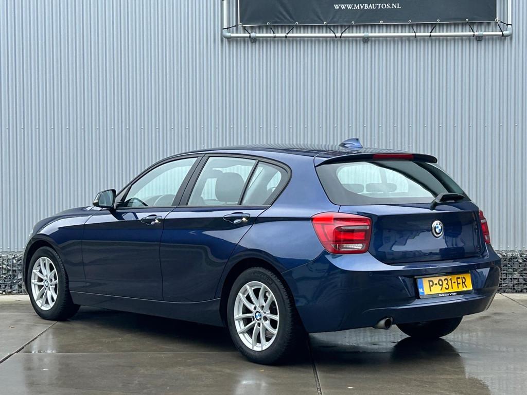 BMW 1-serie 116i High Executive, navi, stoelverwarming, crui, Euro 5, Gebruikt, 4 cilinders, Blauw