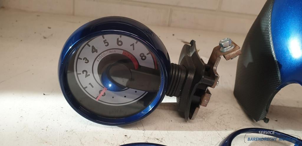 Toerenteller + afdekkap en ringen Aygo C1 107 BLAUW 83270-0H, Auto-onderdelen, Info@toyota.co.jp, Gebruikt, Citroën, Toyota Motor Corporation