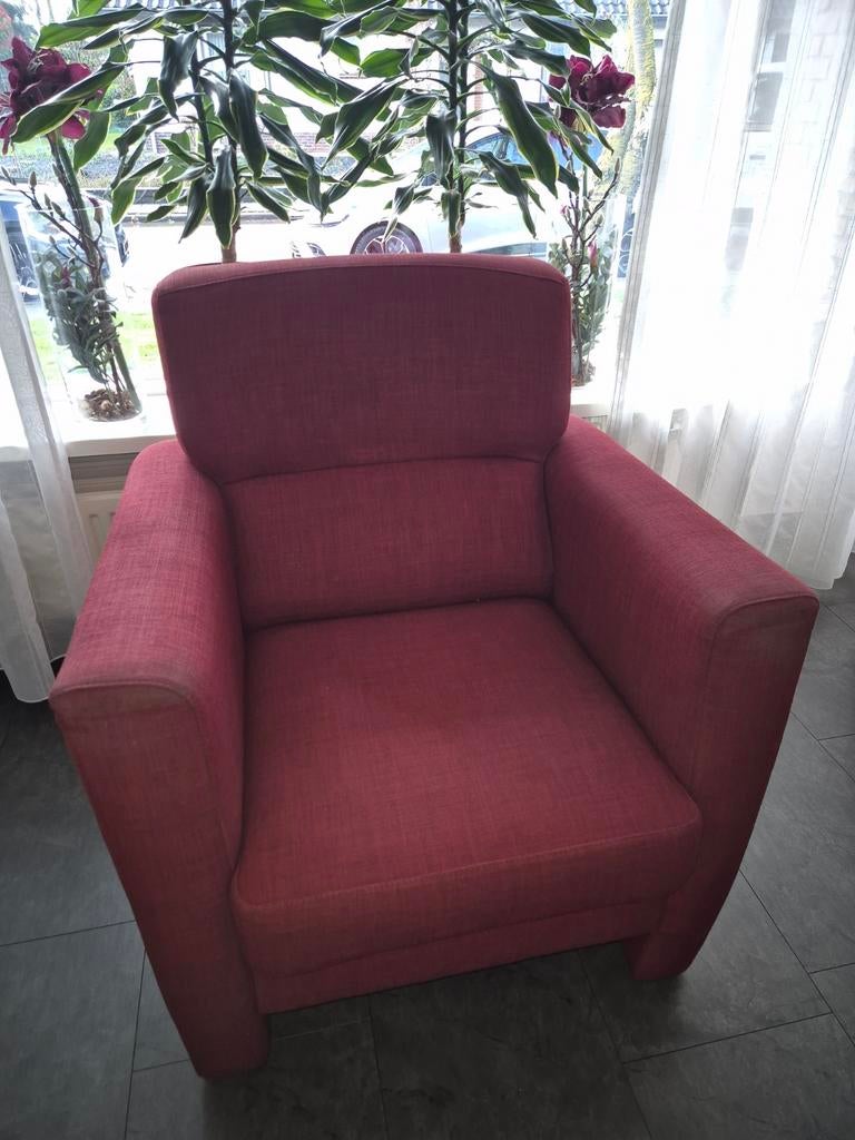 Comfortabele rode 2-zitsbank en fauteuil, Modern, Comfortabel, Gebruikt, 150 tot 200 cm, Tweepersoons