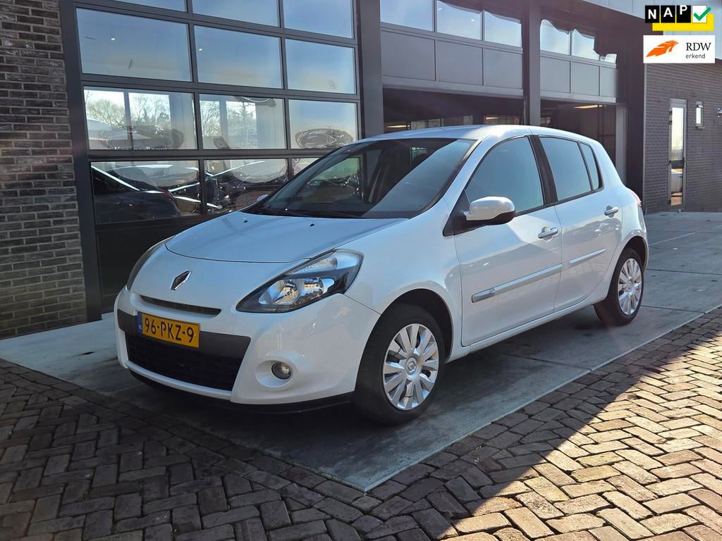 Renault Clio 1.2 Authentique | 87.000 KM! | Airco | 5 Deur |, Voorwielaandrijving, Euro 5, Gebruikt, 4 cilinders