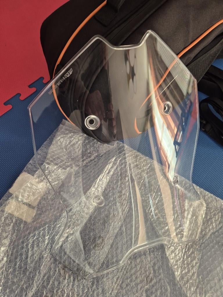 KTM 1290 Super Duke GT uit 2020 accessoires/ toebehoren, Ophalen of Verzenden, Zo goed als nieuw