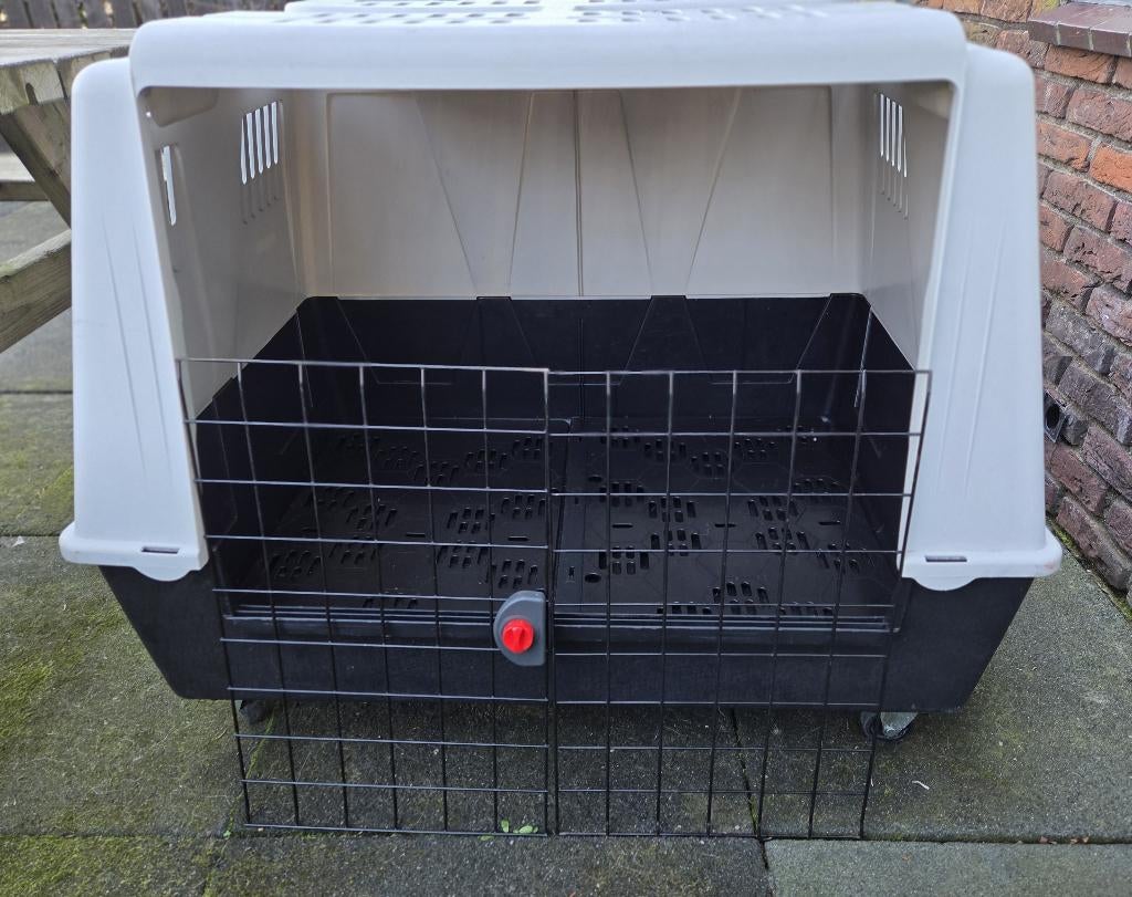 GROTE/BREDE VARIKENNEL, Dieren en Toebehoren, Ophalen, Zo goed als nieuw