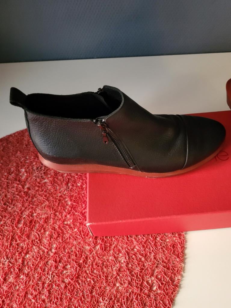 Arche schoenen maat 37., Kleding | Dames, Schoenen, Ophalen of Verzenden, Zo goed als nieuw, Zwart, Sneakers of Gympen