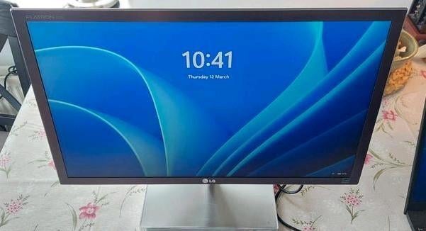 LG Flatron 23 inch design monitor, 2ms refresh, HDMI DVI VGA, Computers en Software, Monitoren, Zo goed als nieuw, 60 Hz of minder