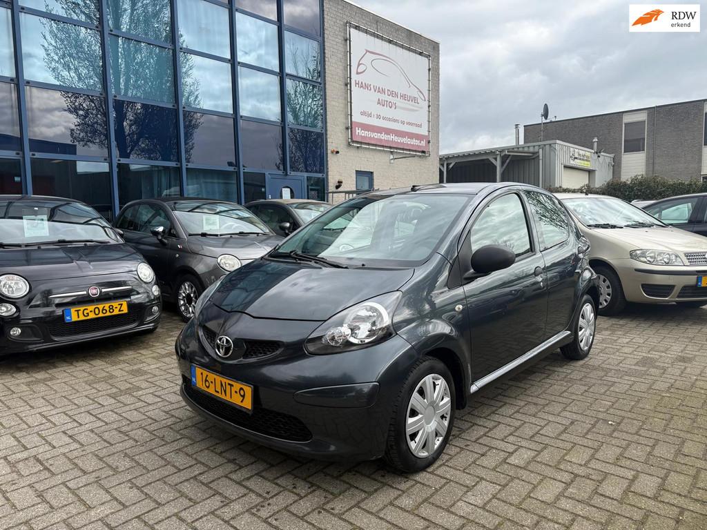 Toyota Aygo 1.0-12V 5-drs, Airco, APK 03/27, Voorwielaandrijving, Stof, Gebruikt, 4 stoelen