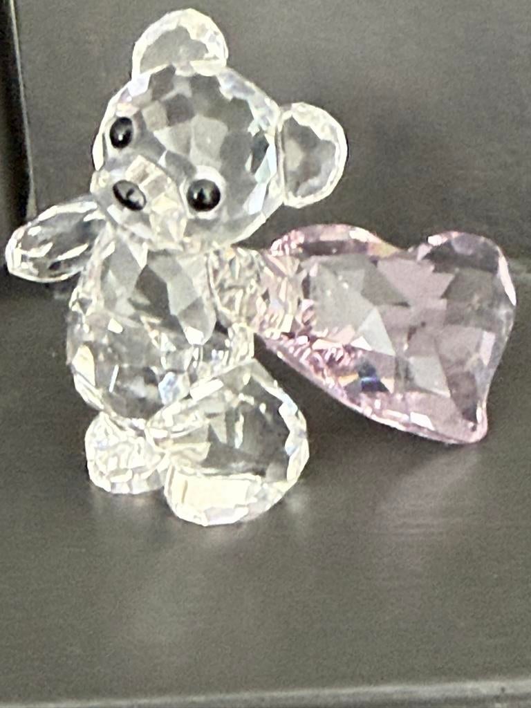 Swarovski beertje met roze hart - 4,5 cm, Verzamelen, Ophalen, Zo goed als nieuw, Figuurtje