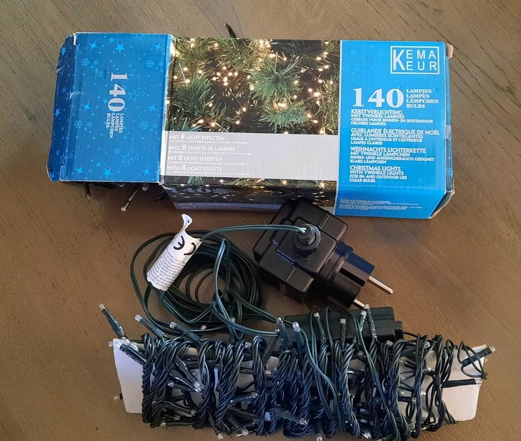 2 sets kerstverlichting van 140 lampjes. Buiten-binnen., Diversen, Kerst, Ophalen of Verzenden