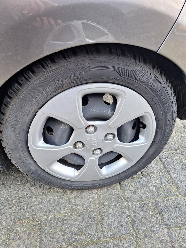 Stalen velgen en wielmoeren Kia Picanto TA 2014, Ophalen of Verzenden, Gebruikt