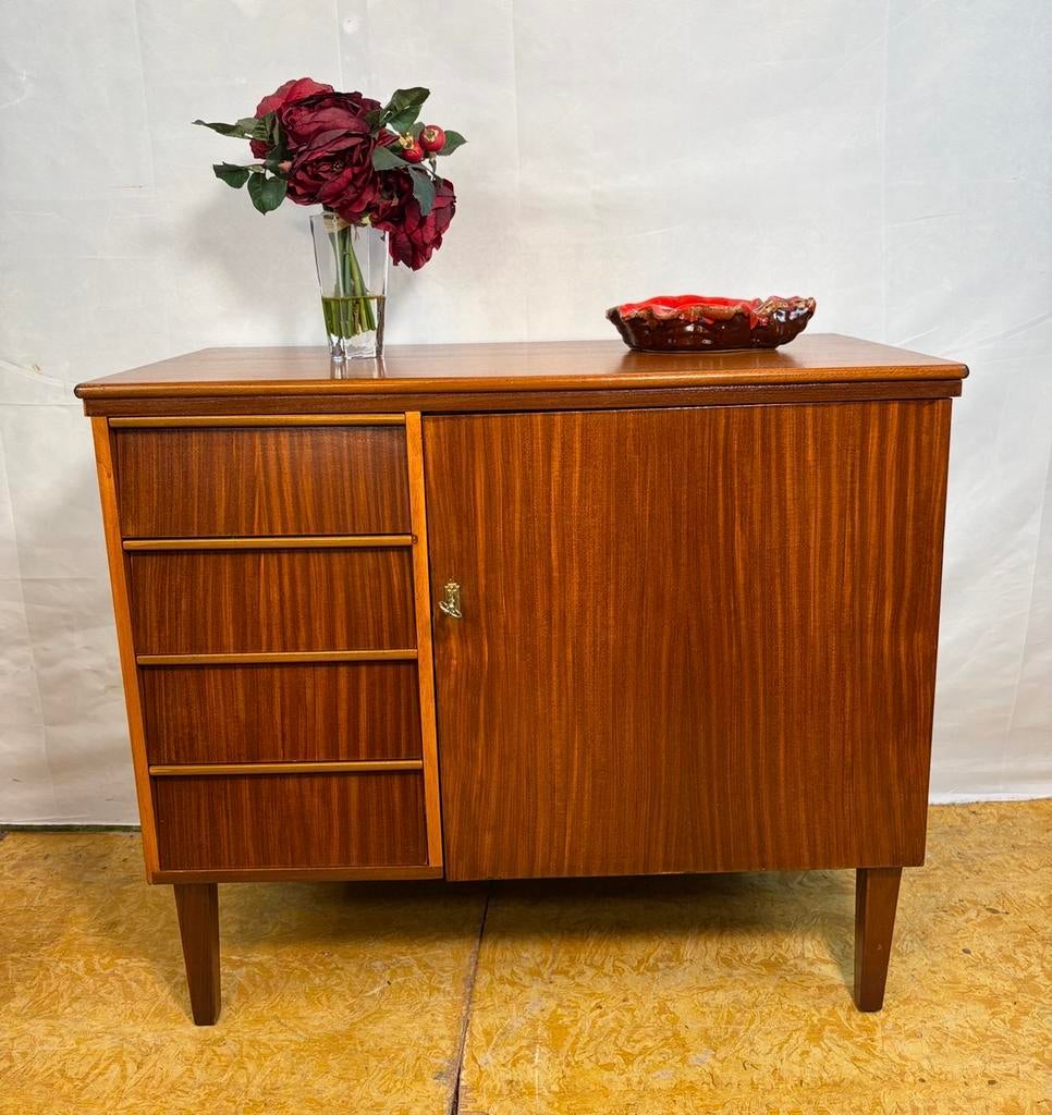 Gratis verzending!Midcentury retro vintage teak dressoir1960, Gebruikt, -, -, Mid century retro vintage teak dressoir 1960 deens design