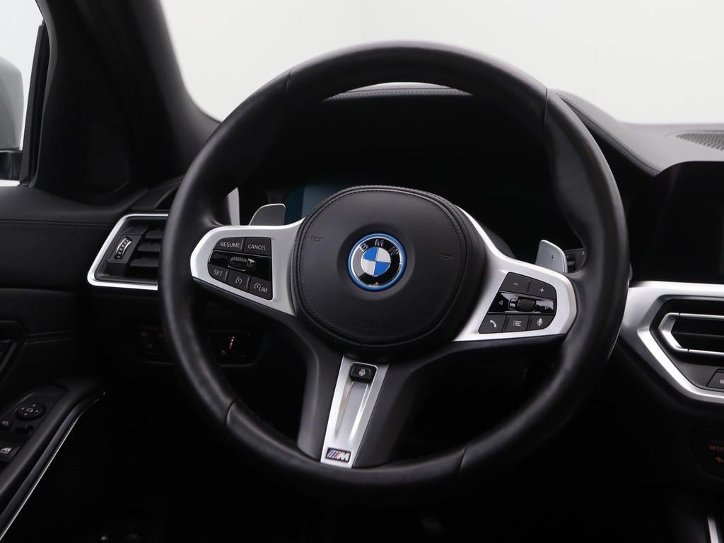 BMW 3 Serie Touring 320e High Executive M Sport (bj 2022), Auto's, BMW, Automaat, 1998 cc, Gebruikt, 4 cilinders