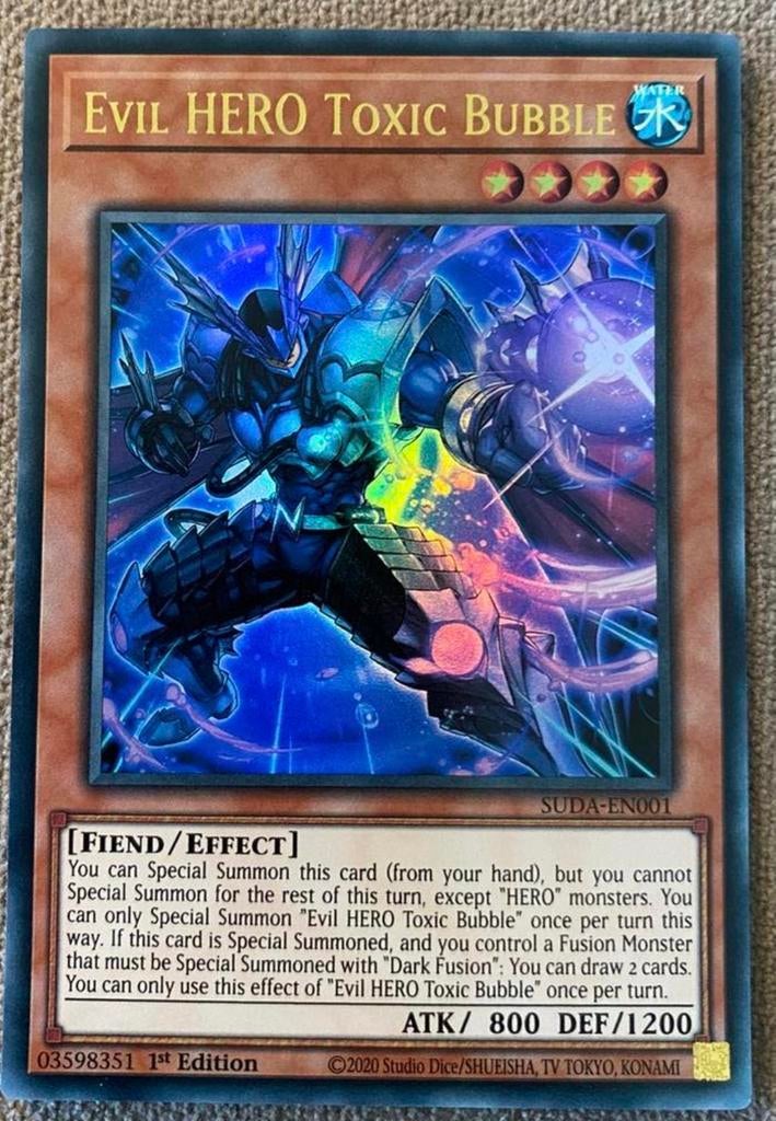Yu-Gi-Oh! Evil HERO Toxic Bubble SUDA 1st Edition !, Hobby en Vrije tijd, Verzamelkaartspellen | Yu-gi-Oh!, Zo goed als nieuw